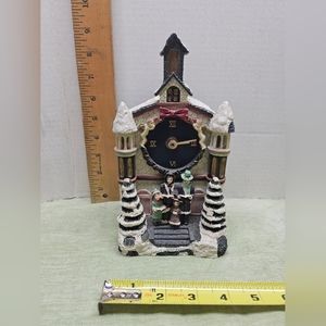 Vintage Christmas Village Church Carolers Table Mantle Clock